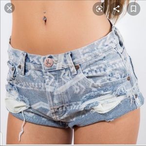 One teaspoon bandit shorts Aztec print